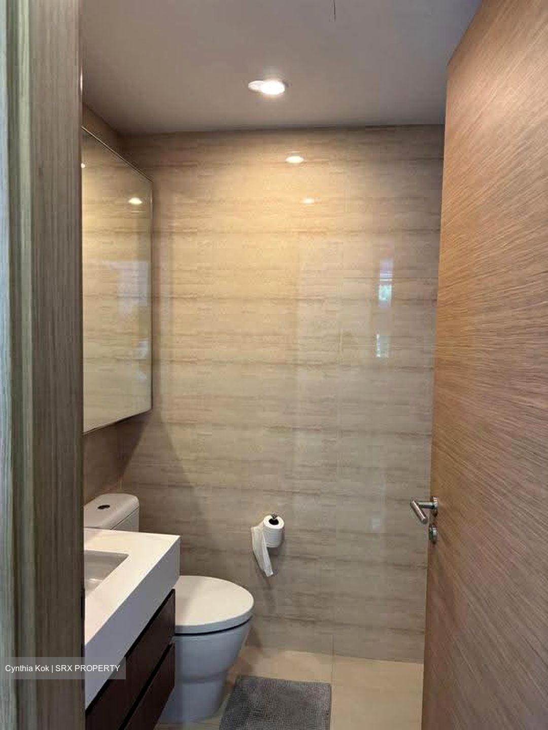 The Palette (D18), Condominium #617697101